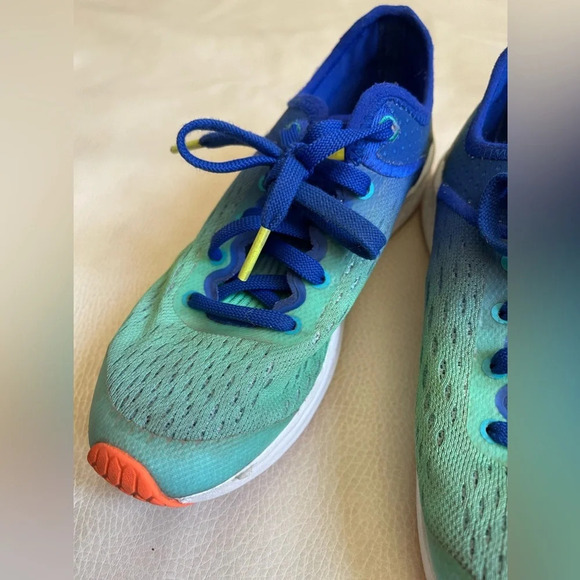 BIG KIDS J CREW CREWCUTS XNEWBALANCE UV BLUE FRESH FOAM FAST SNEAKERS - Picture 3 of 7